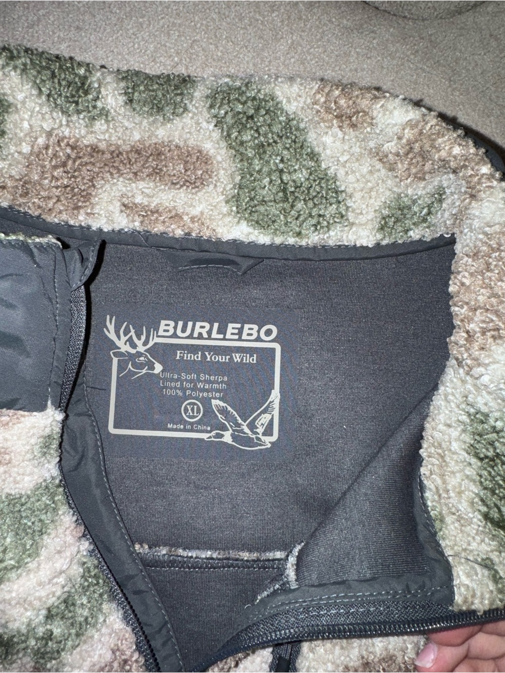 BURLEBO Men’s Camo Sherpa Half-Zip Pullover - Picture 2 of 2